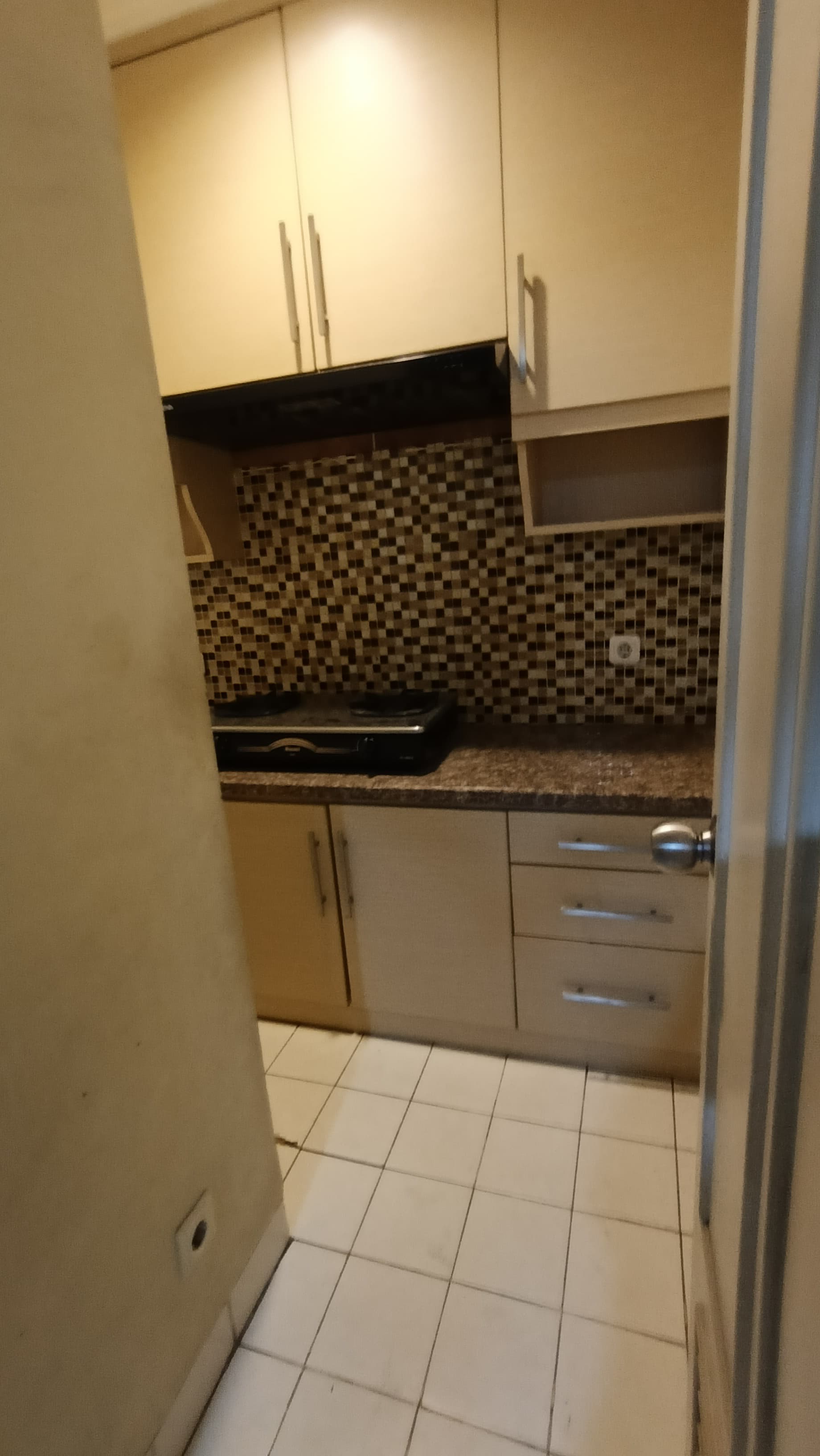 Dijual/Disewa apartemen French Walk MOI 3+1BR furnished