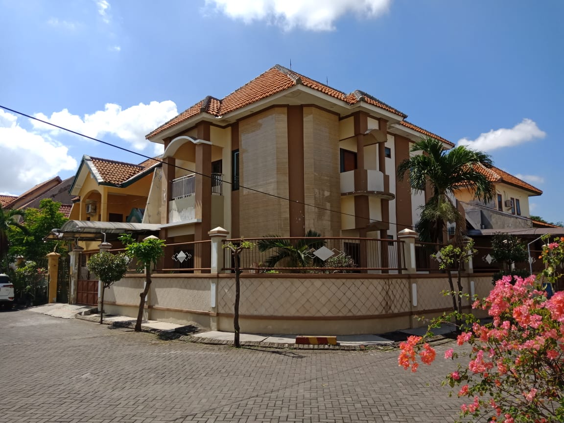 rumah dijual kebraon indah permai surabaya