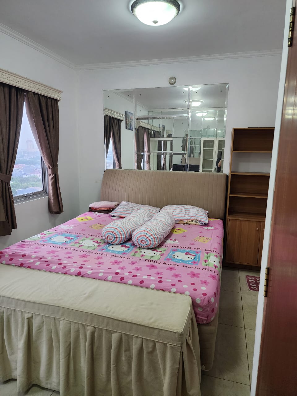 Dijual/Disewa apartemen Gading Mediterania furnished 3BR