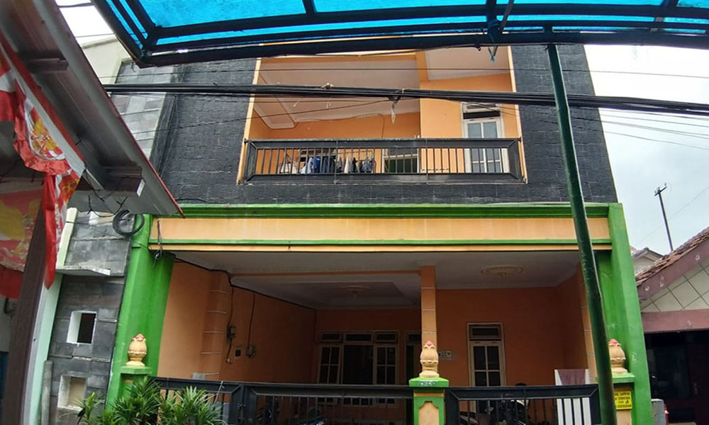 Kost 13 Kamar Penuh Terisi di Kawasan Tebet Jakarta Selatan