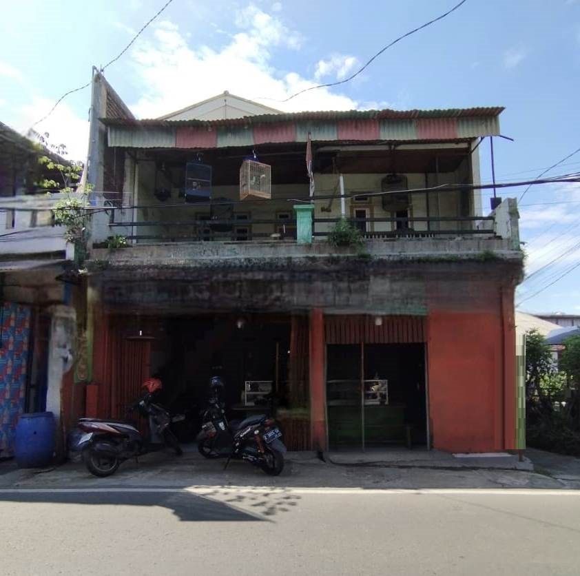 Ruko di Golf Raya Ujungberung, Bandung - strategis 800 jutaan