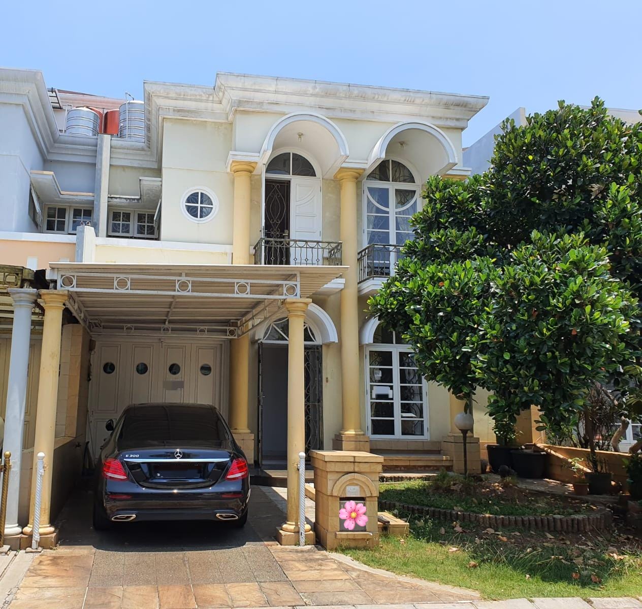 Disewa rumah furnished di The Riviera Garden Kelapa Gading