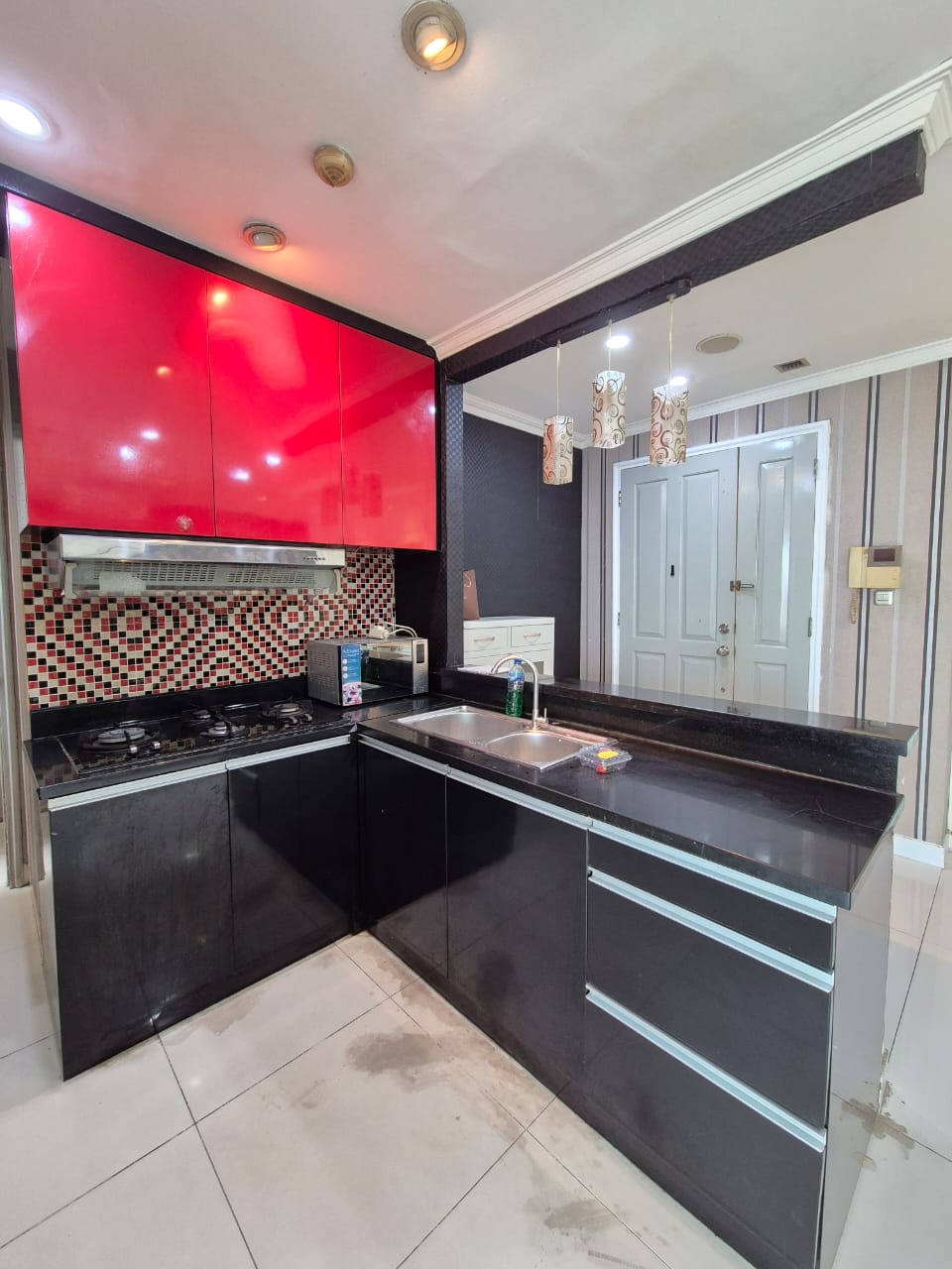 Disewa apartemen French Walk MOI posisi hook furnished