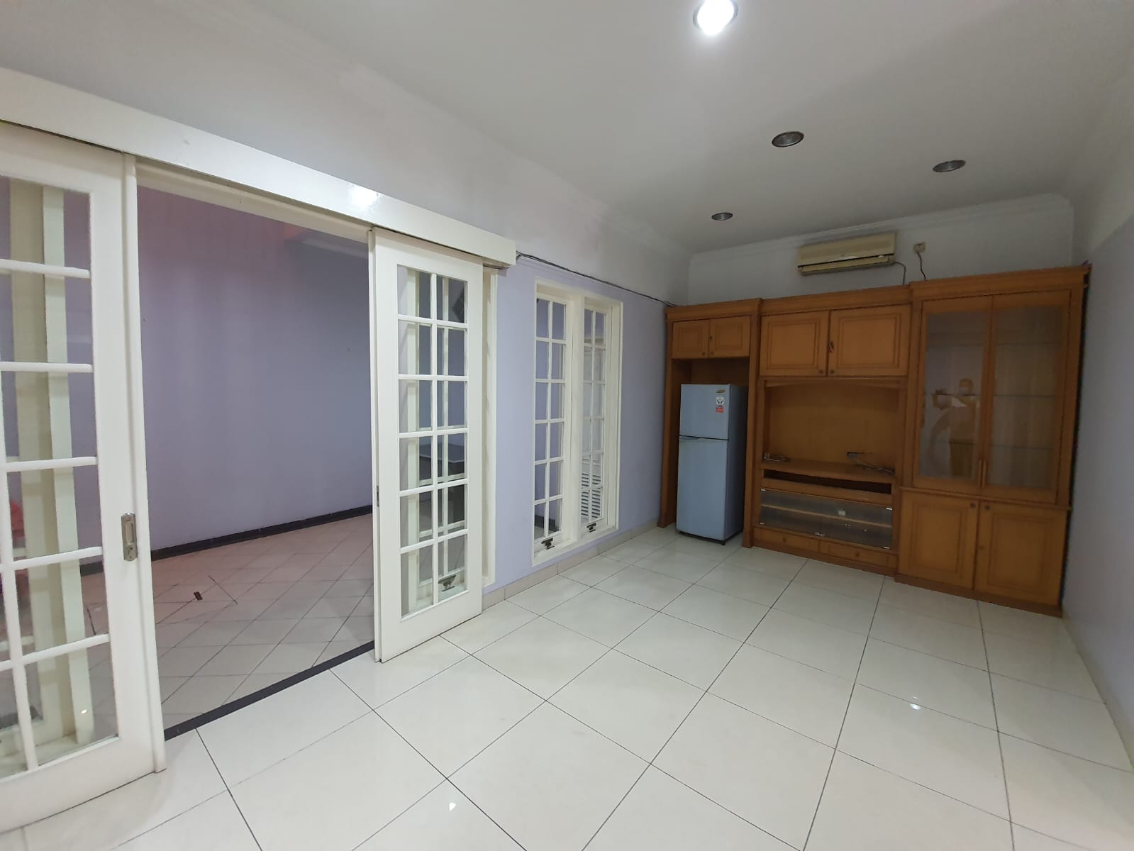 Disewa rumah furnished di The Riviera Garden Kelapa Gading