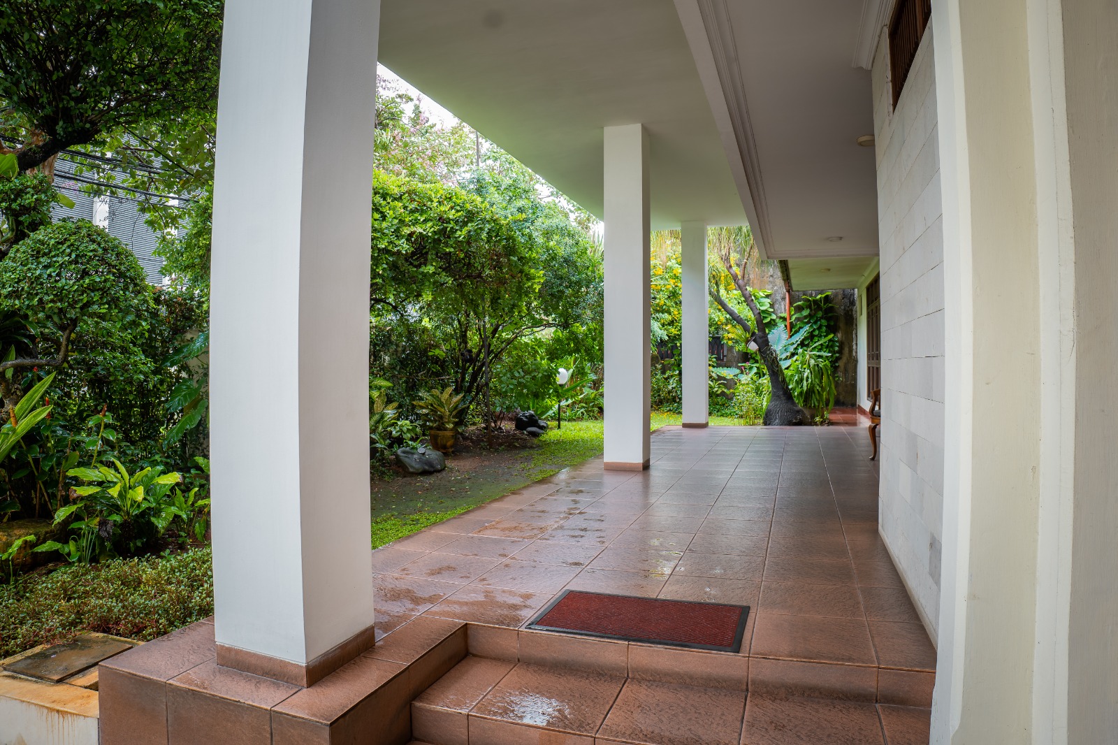Dijual rumah Komplek dekat Kelapa Gading Area Kayu Putih