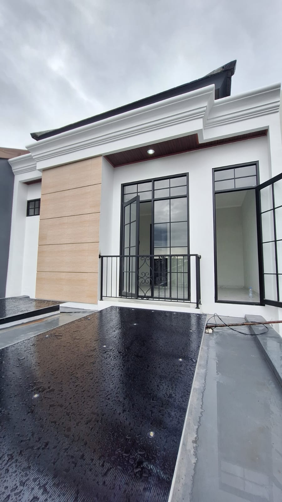 RUMAH BARU SIAP HUNI AREA TURANGGA BUAH BATU BANDUNG
