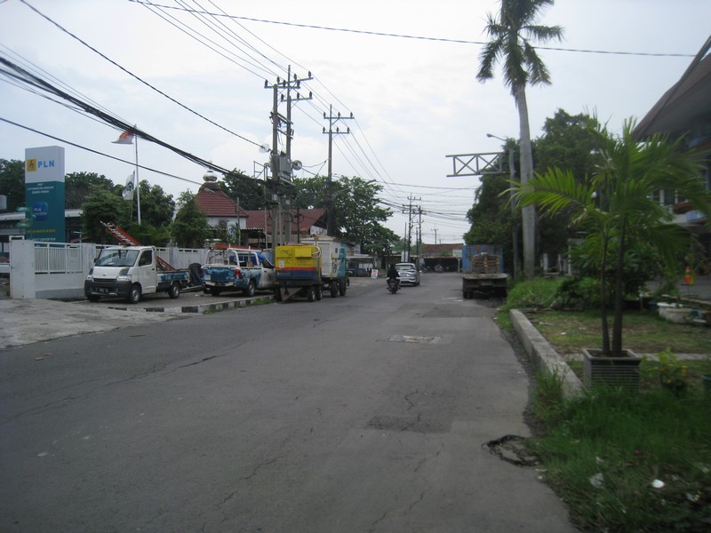 Dijual Ruko SiapGuna SHM di Raya Darmo Permai Utara, Surabaya