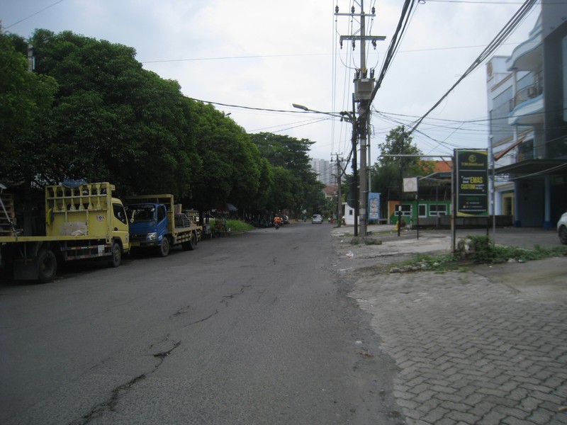 Dijual Ruko SiapGuna SHM di Raya Darmo Permai Utara, Surabaya