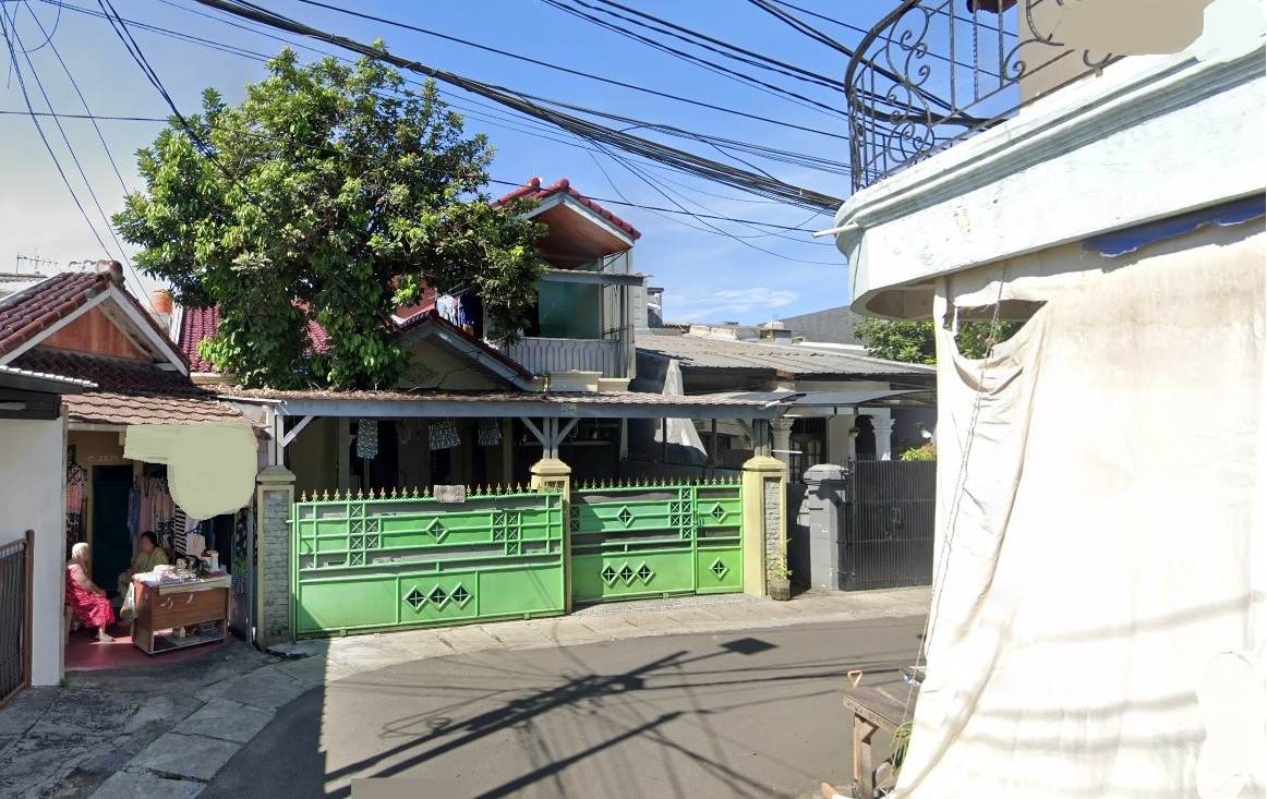 Dijual rumah inti + rumah kost tusuk sate diarea Kemanggisan