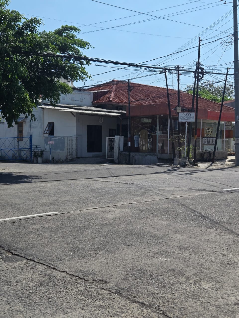 rumah disewakan raya kupang baru surabaya