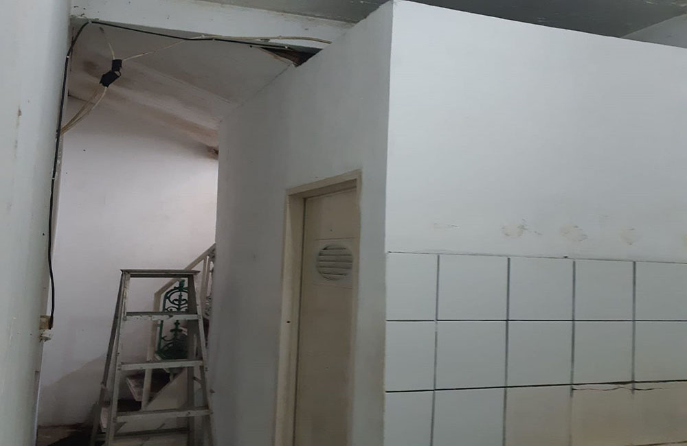 Rumah 3 Kamar Tidur 2 Kamar Mandi Dekat Toserba Griya Arcamanik