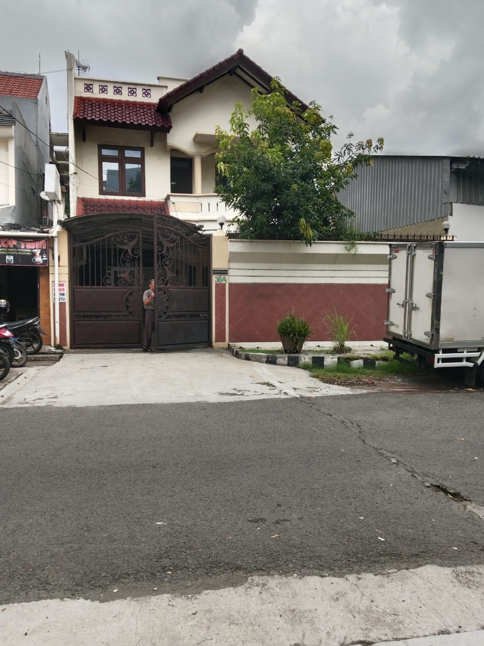 rumah dijual bkr pelajar surabaya