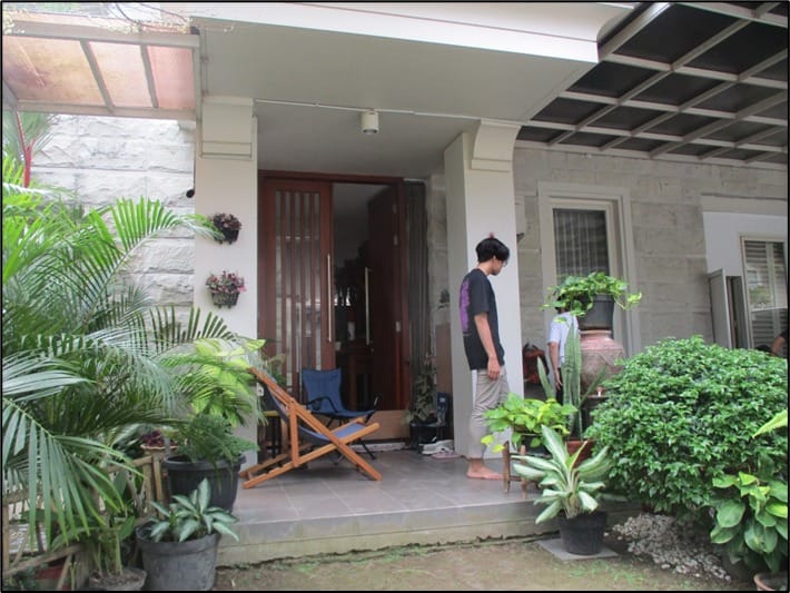 DIJUAL RUMAH SETENGAH HARGA DI PERUMAHAN CITRA GRAND MUTIARA