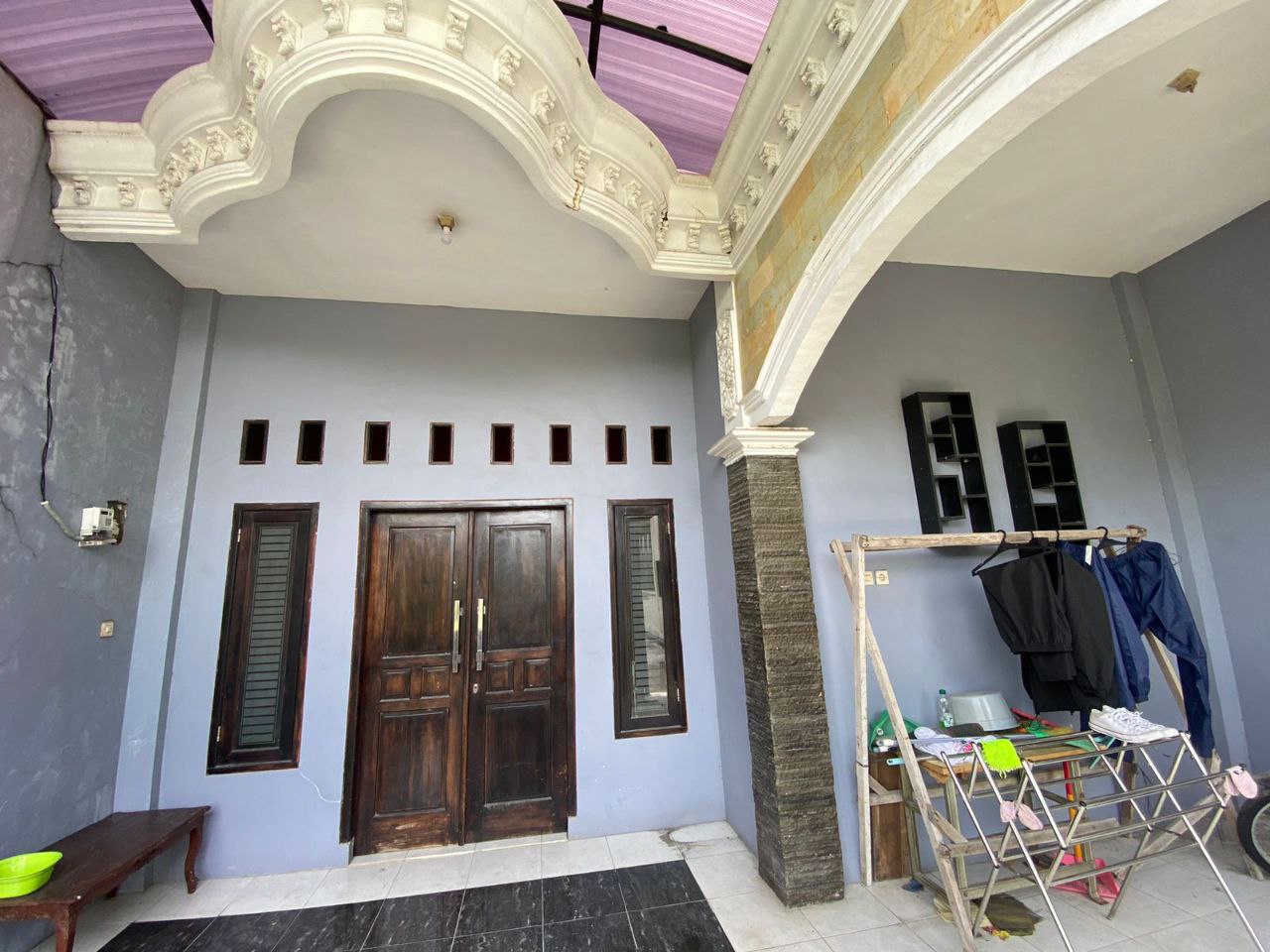 Dijual Rumah Strategis di Kebomas, Gresik!