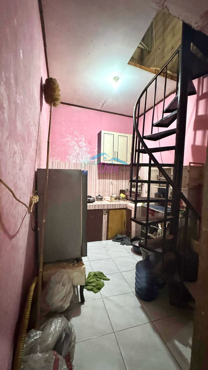 RUMAH DIJUAL DI JL. KAMBOJA PERUMNAS 1 KRANJI BEKASI