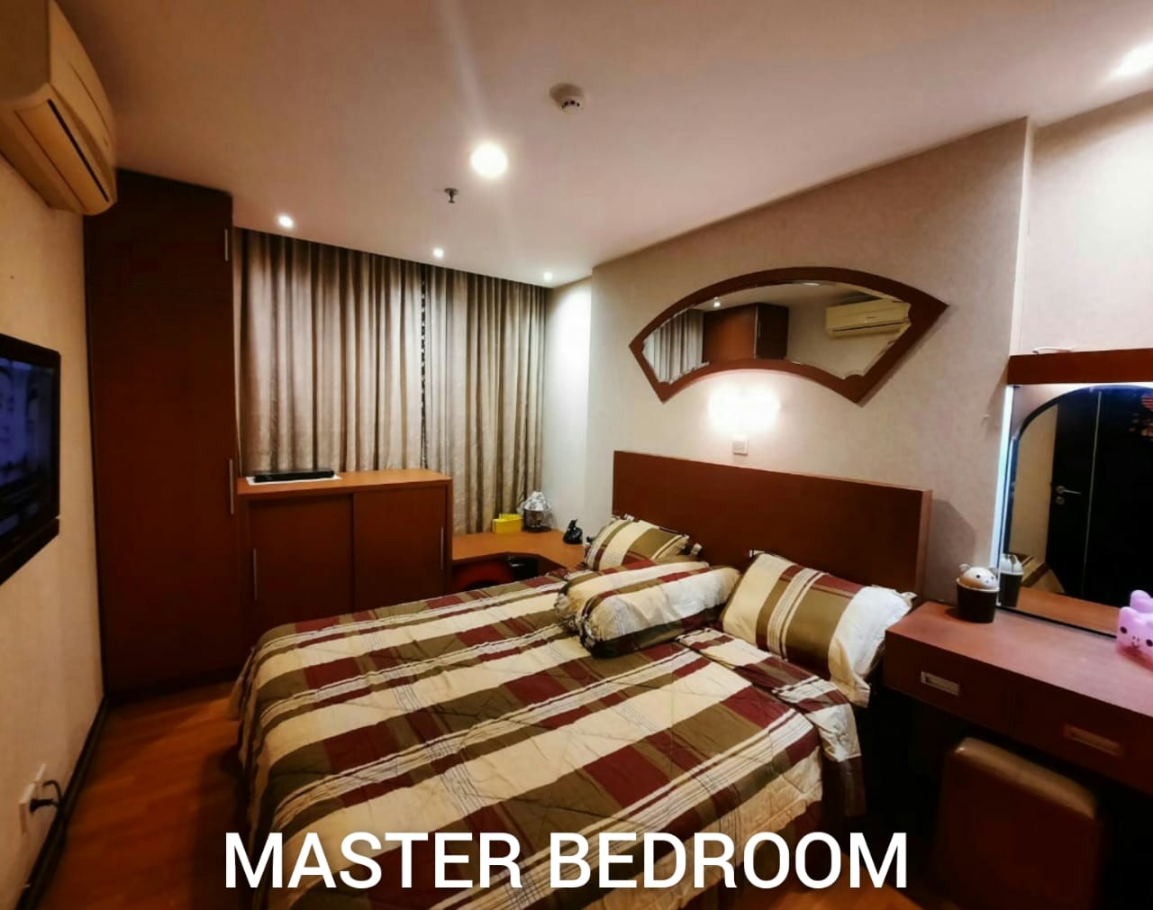 Disewakan apartement CBD PLUIT 3 Bedrooms Pluit Selatan
