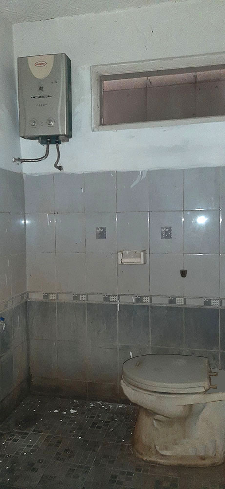 Rumah 2 Kamar Tidur 2 Kamar Mandi Dengan Carport di Cijambe Bdg