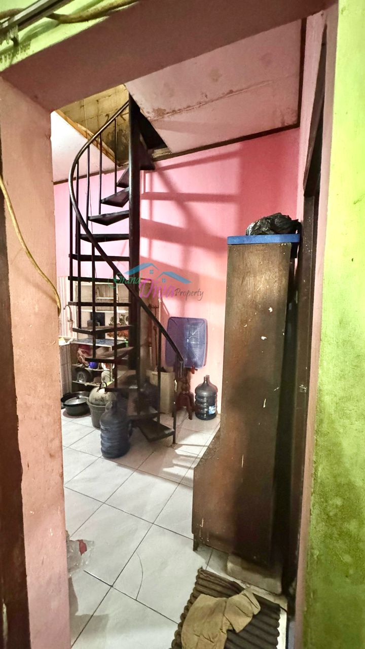 RUMAH DIJUAL DI JL. KAMBOJA PERUMNAS 1 KRANJI BEKASI