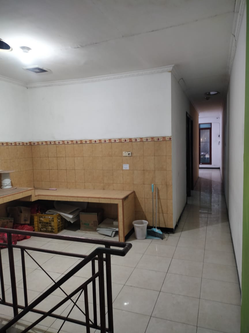 Ruko Strategis Raya Rungkut Madya Sebrang UPN Surabaya