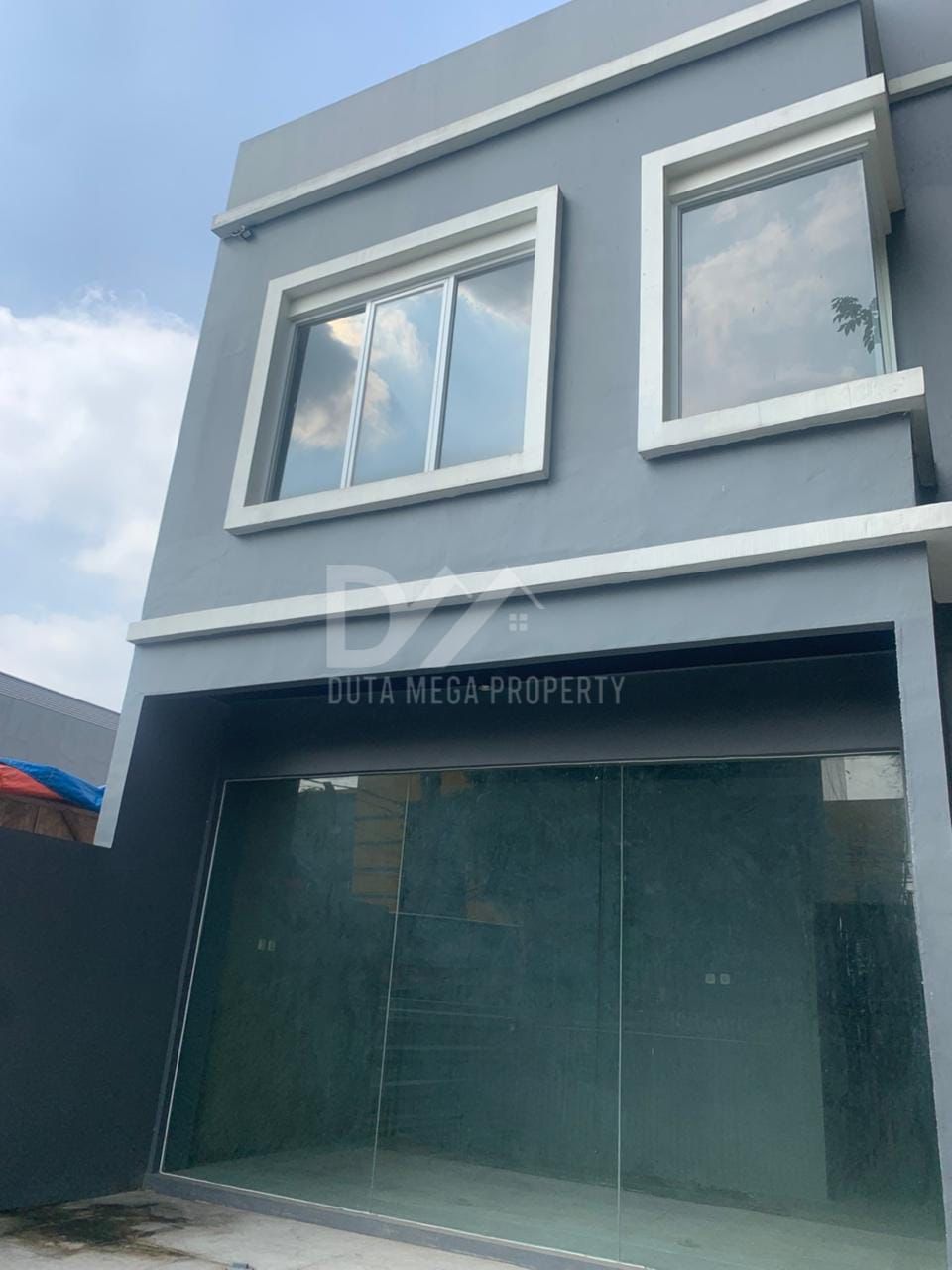 Dijual Ruko 2 Lantai – Posisi Hoek di Meruya, Jakarta Barat
