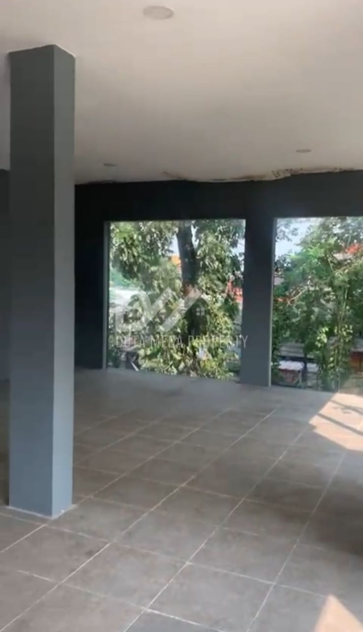 Dijual Ruko 2 Lantai – Posisi Hoek di Meruya, Jakarta Barat