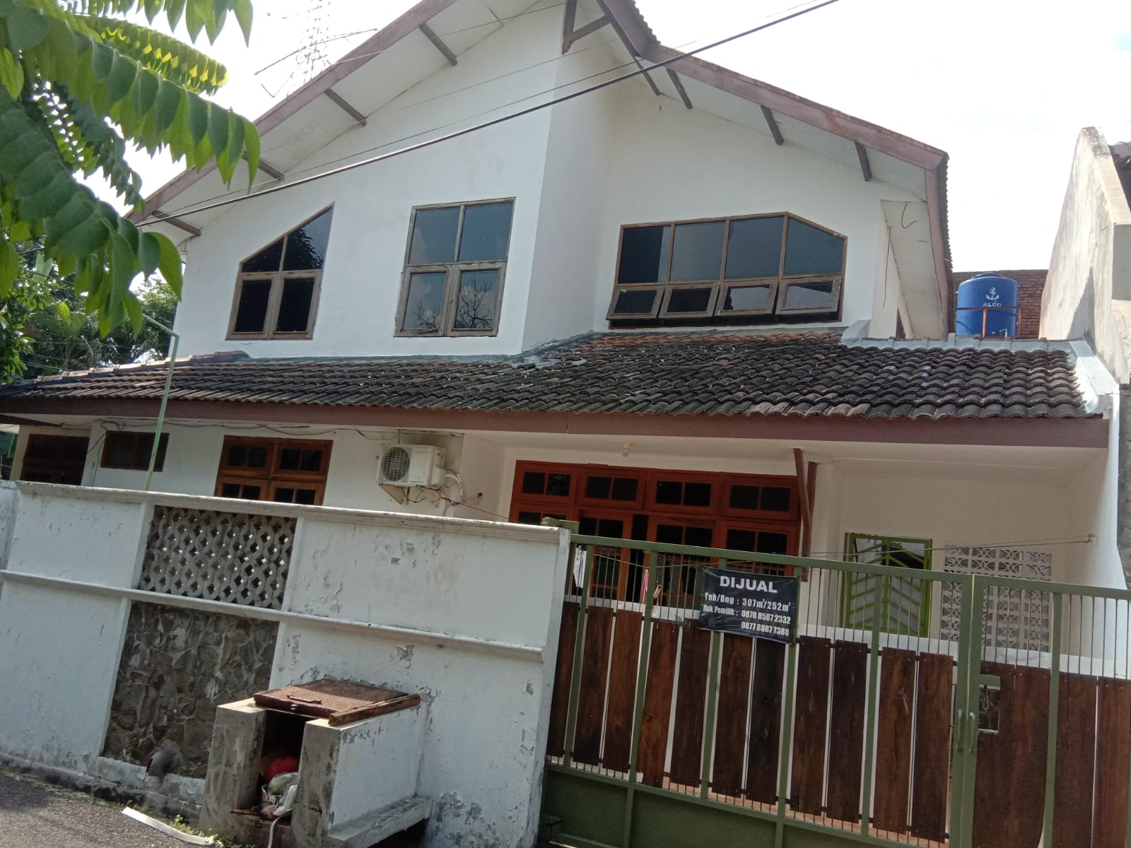 Dijual rumah komplek di Pondok Bambu, Duren Sawit, Jakarta Timur