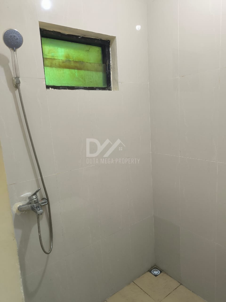 Dijual Rumah Renovasi Total di Simprug Poris – Cipondoh, Tangera
