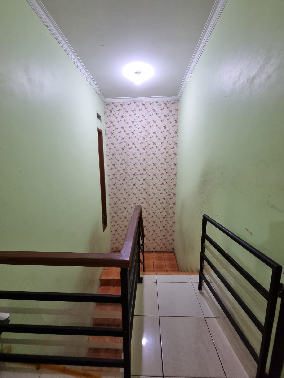 Rumah nyaman strategis di Cluster Antapani Kota Bandung