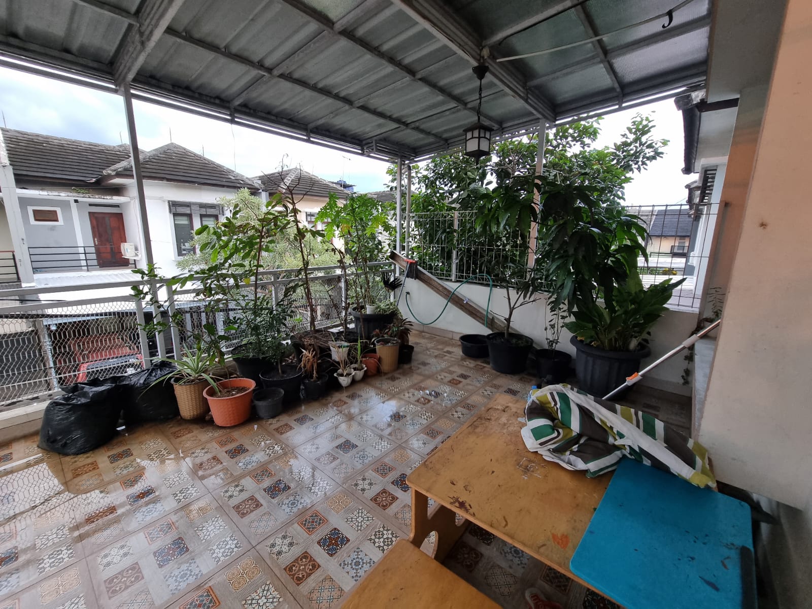 Rumah nyaman strategis di Cluster Antapani Kota Bandung