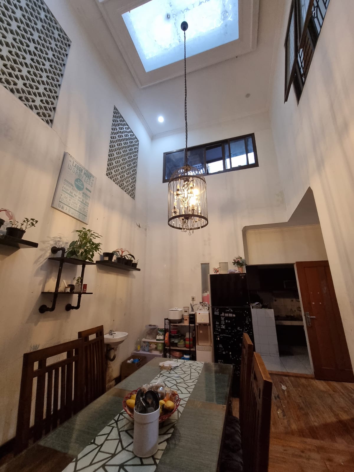 Rumah nyaman strategis di Cluster Antapani Kota Bandung