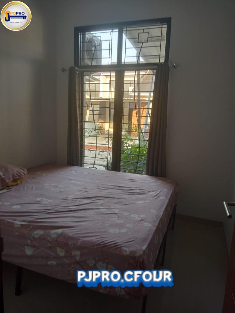 Dijual Rumah Bagus dengan Furnished di Perumahan Nirwana Hill