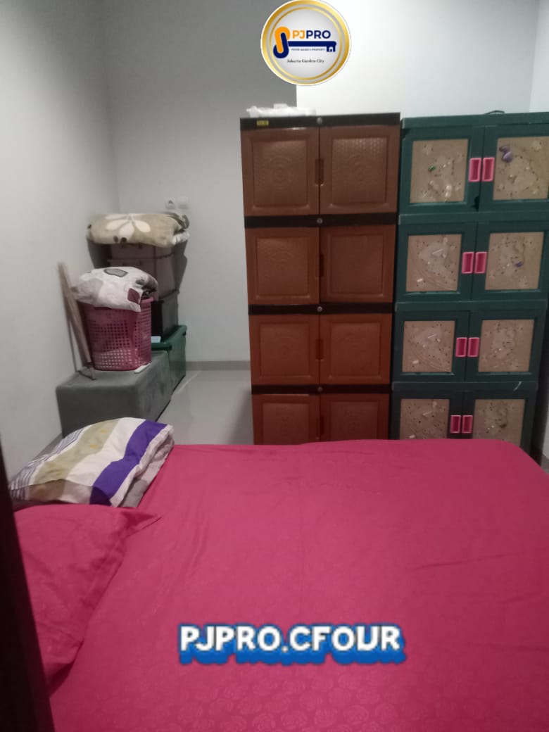 Dijual Rumah Bagus dengan Furnished di Perumahan Nirwana Hill