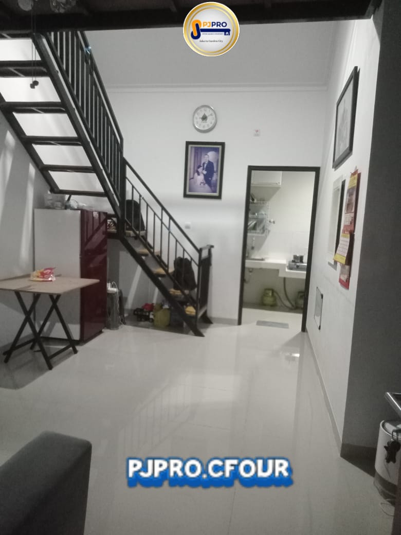 Dijual Rumah Bagus dengan Furnished di Perumahan Nirwana Hill