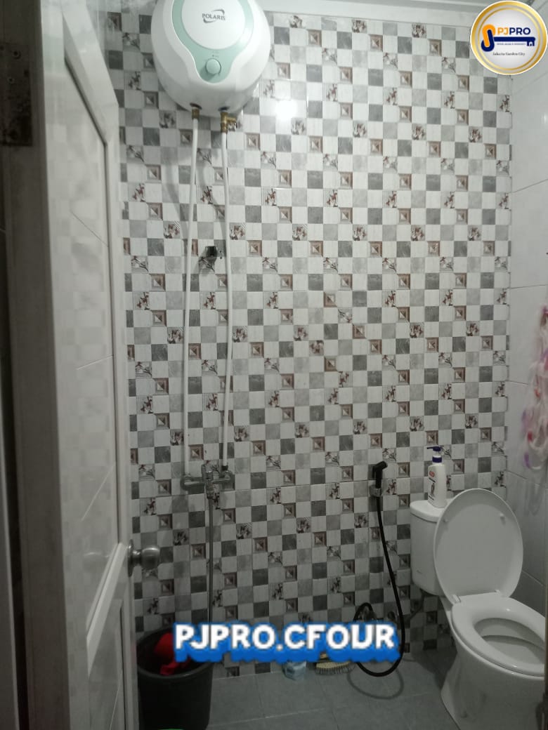 Dijual Rumah Bagus dengan Furnished di Perumahan Nirwana Hill