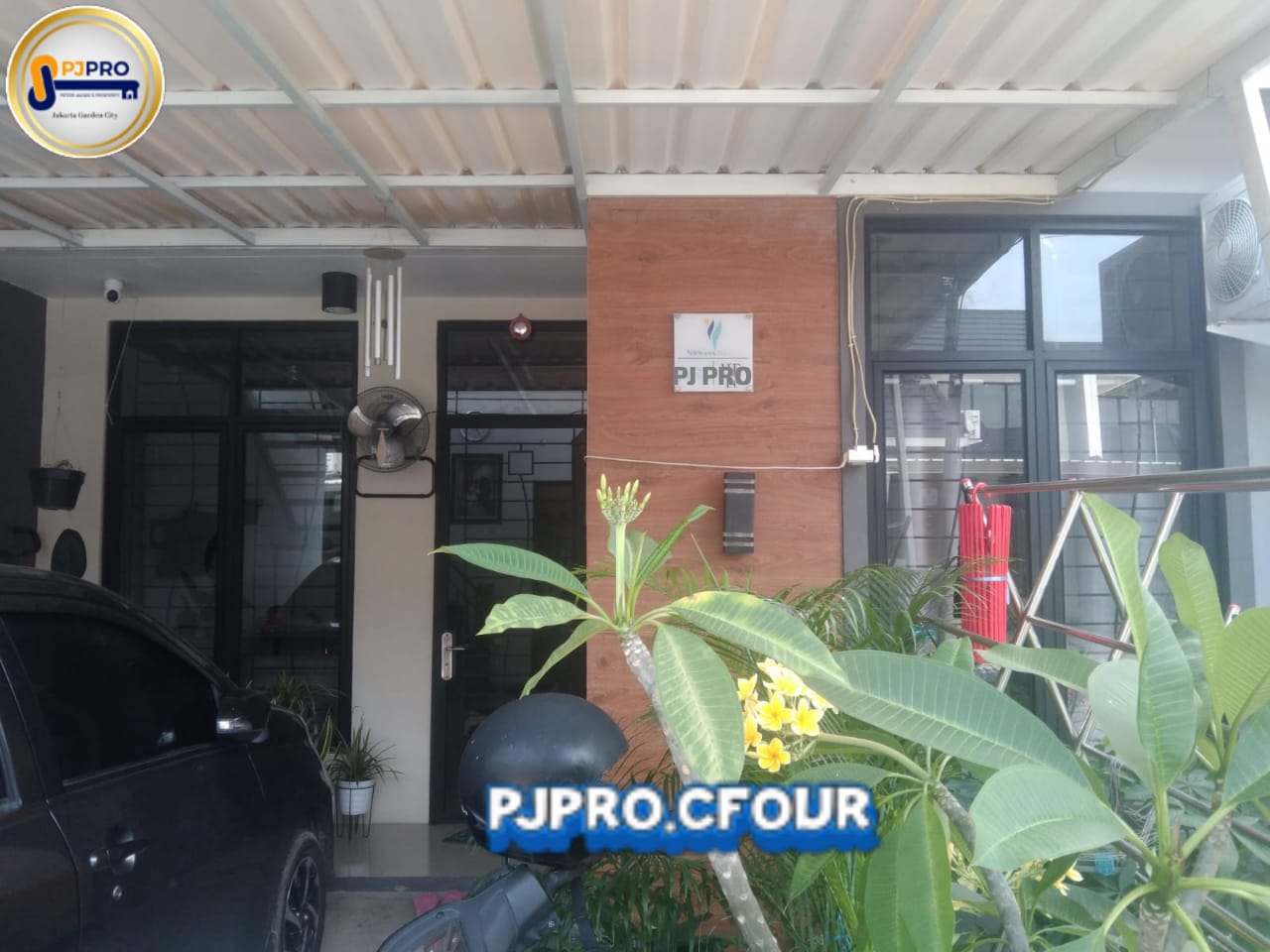 Dijual Rumah Bagus dengan Furnished di Perumahan Nirwana Hill
