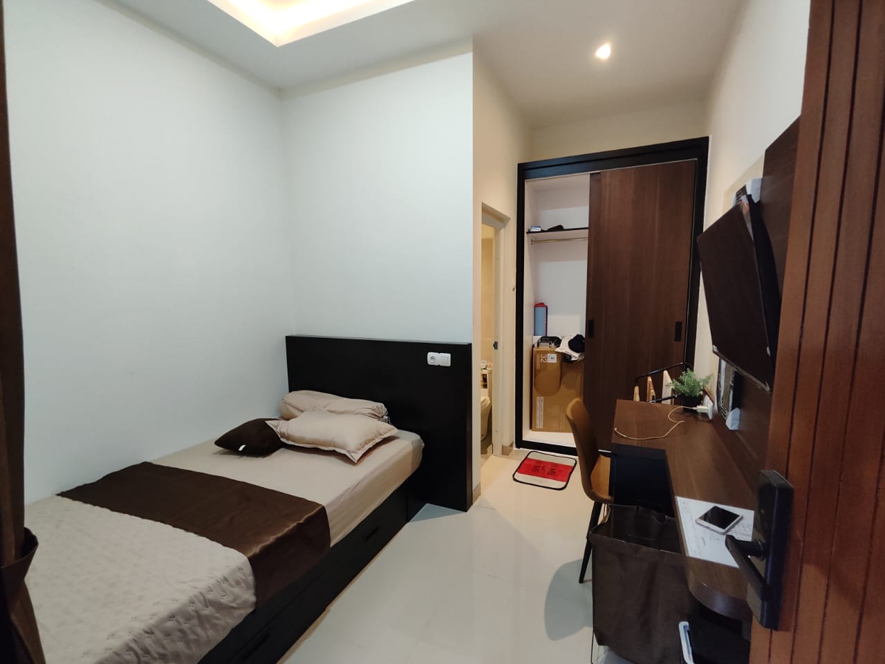 DIJUAL KOST DEKAT KAMPUS UII CUMA 1 M-AN SAJA