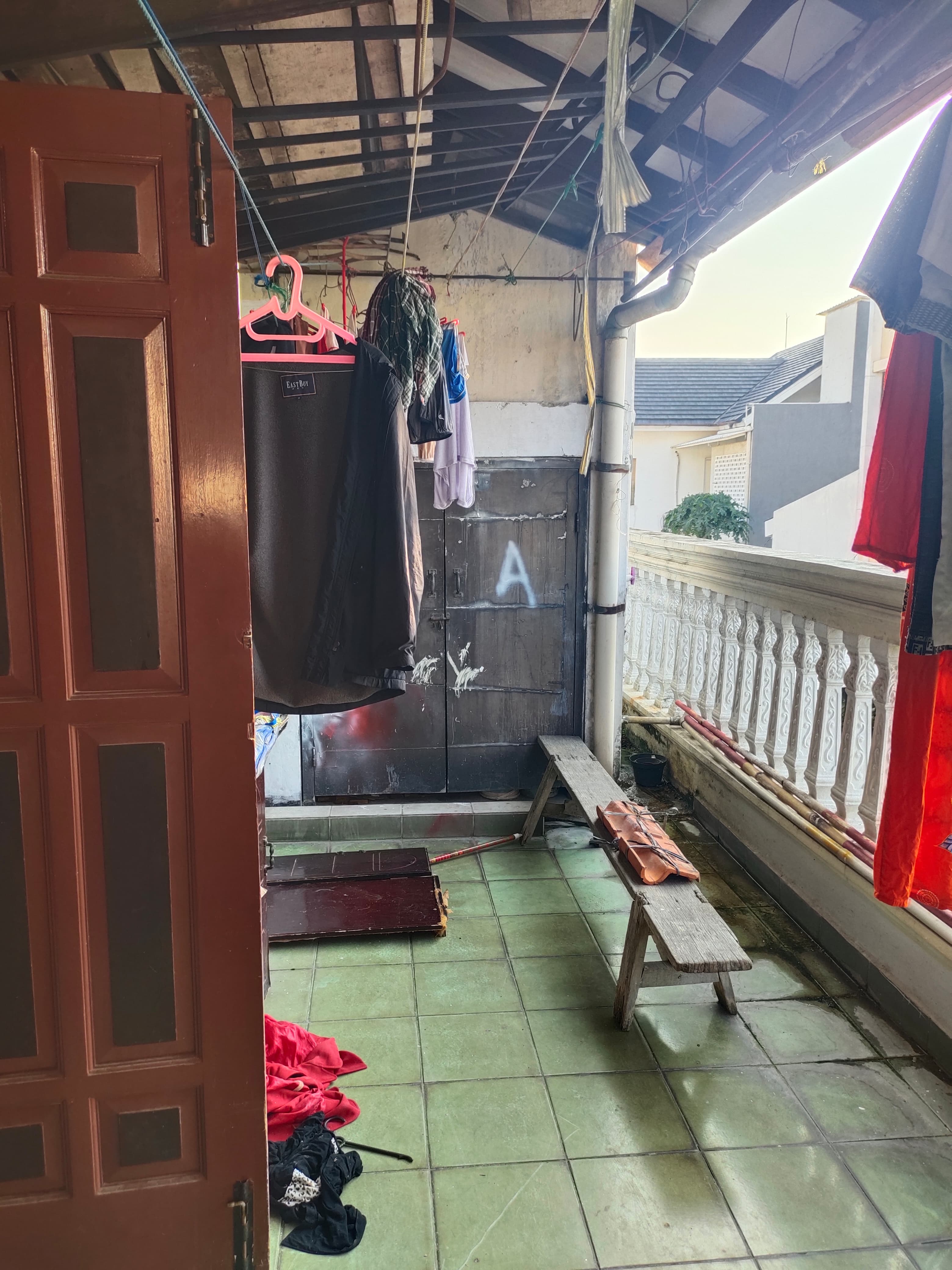 Dijual rumah hook di area Cipinang Muara, Jatinegara, Jakarta