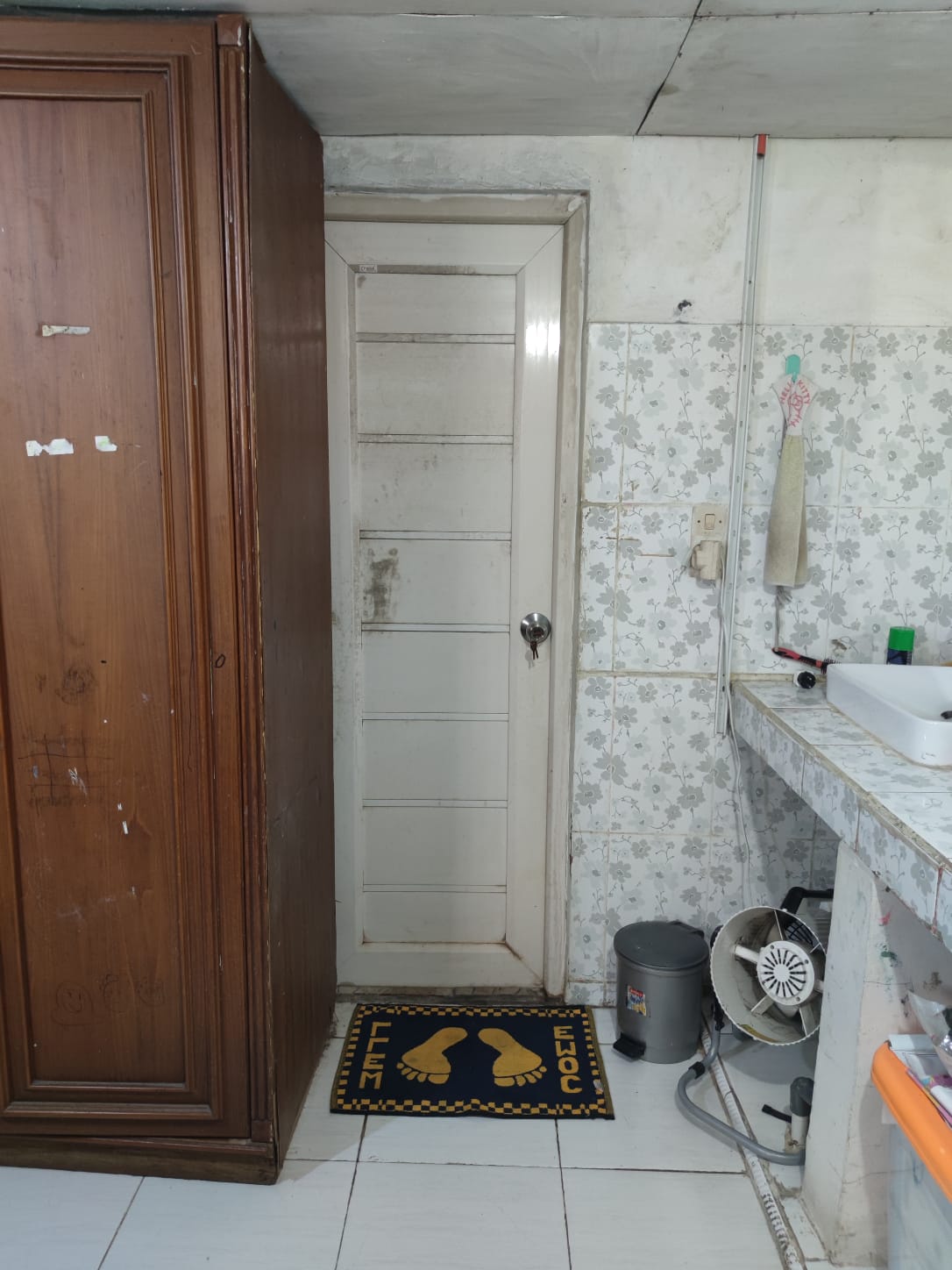 Dijual rumah siap huni di area Sentiong-Percetakan Negara