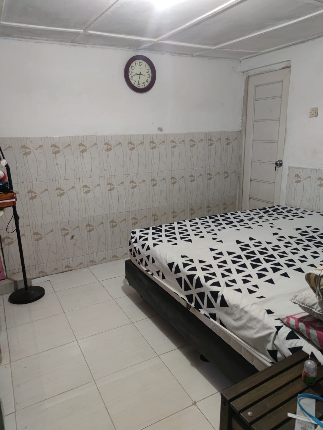 Dijual rumah siap huni di area Sentiong-Percetakan Negara