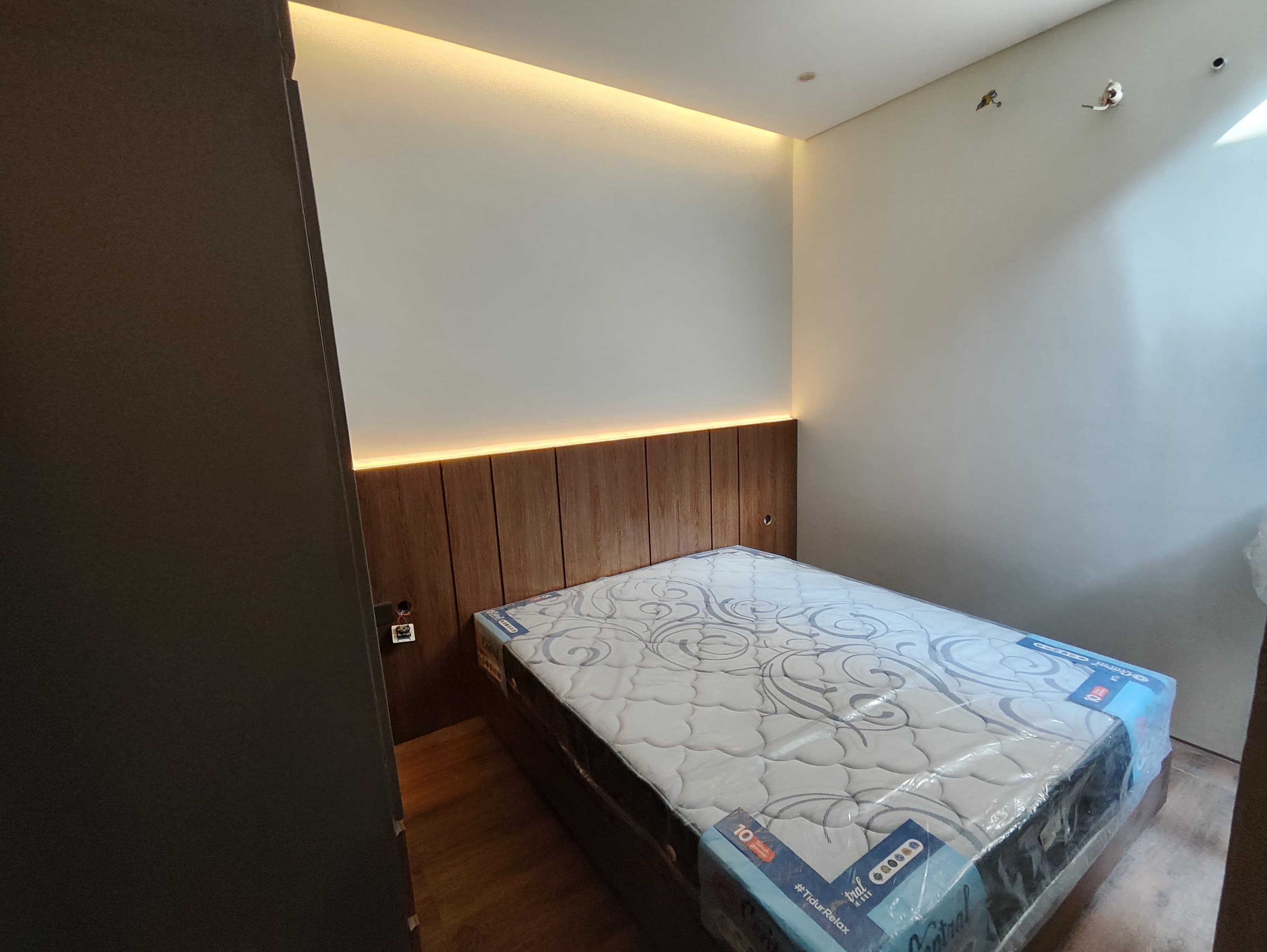 TERBTAS!! RUMAH FURNISH 2 LANTAI DI PUSAT KOTA JOGJA