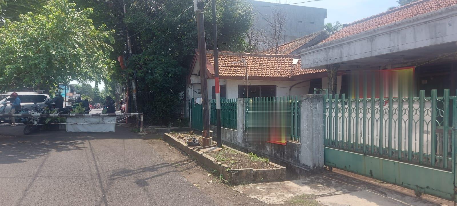 Dijual rumah komplek siap huni di Duren Sawit, Klender, Jakarta