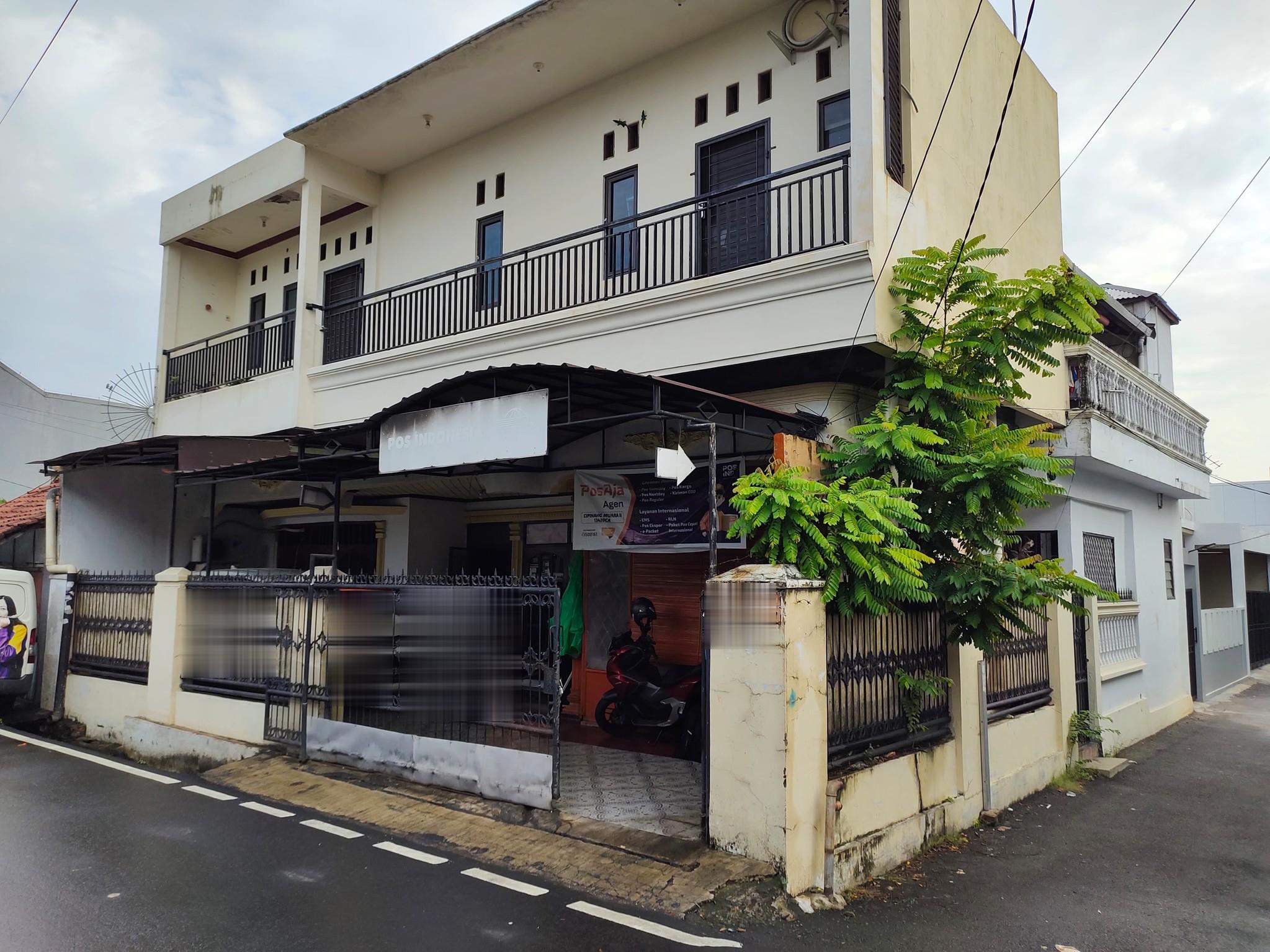 Dijual rumah hook di area Cipinang Muara, Jatinegara, Jakarta