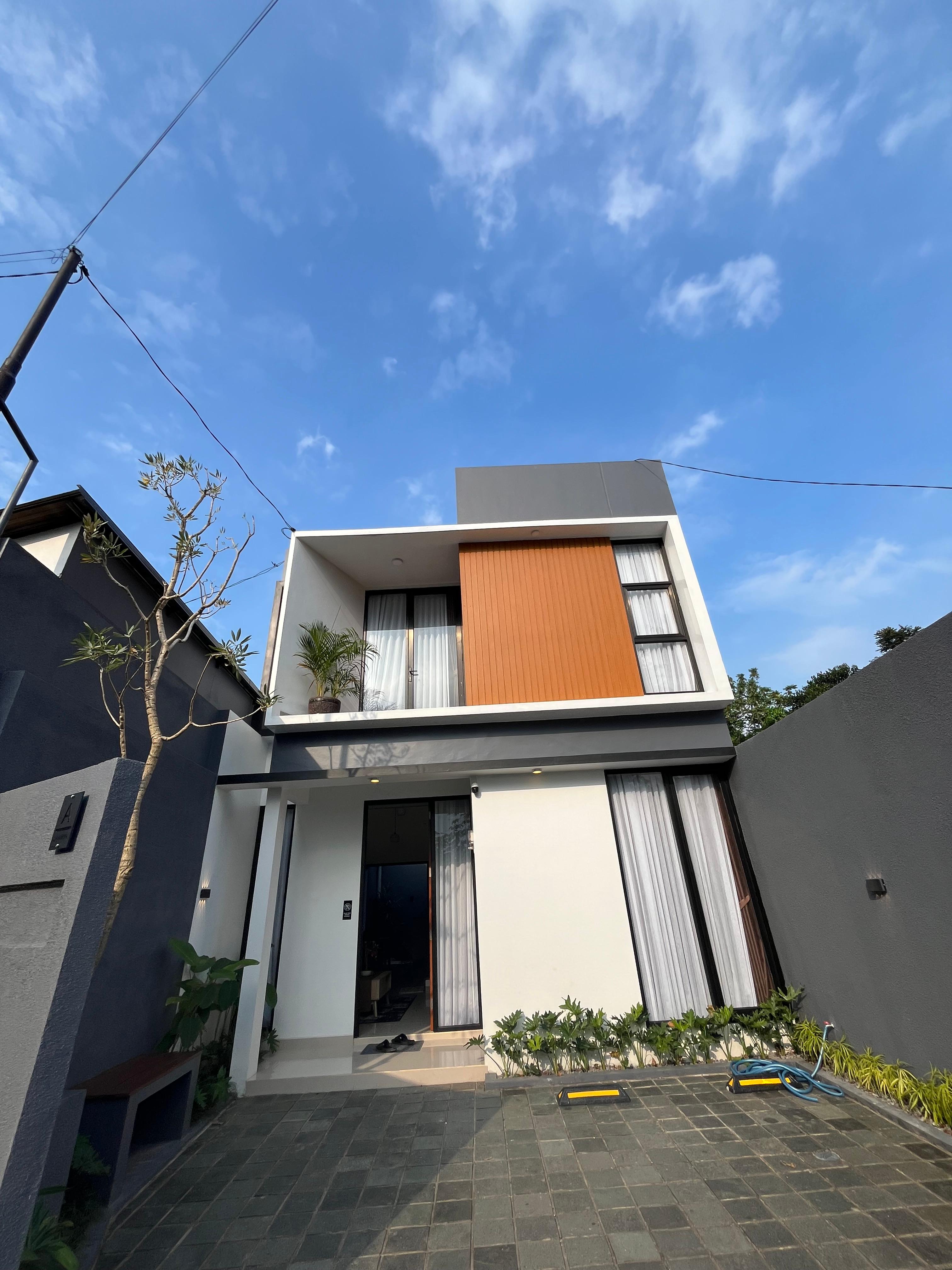 RUMAH SIAP HUNI KONSEO MEZZANINE DI JOGJA