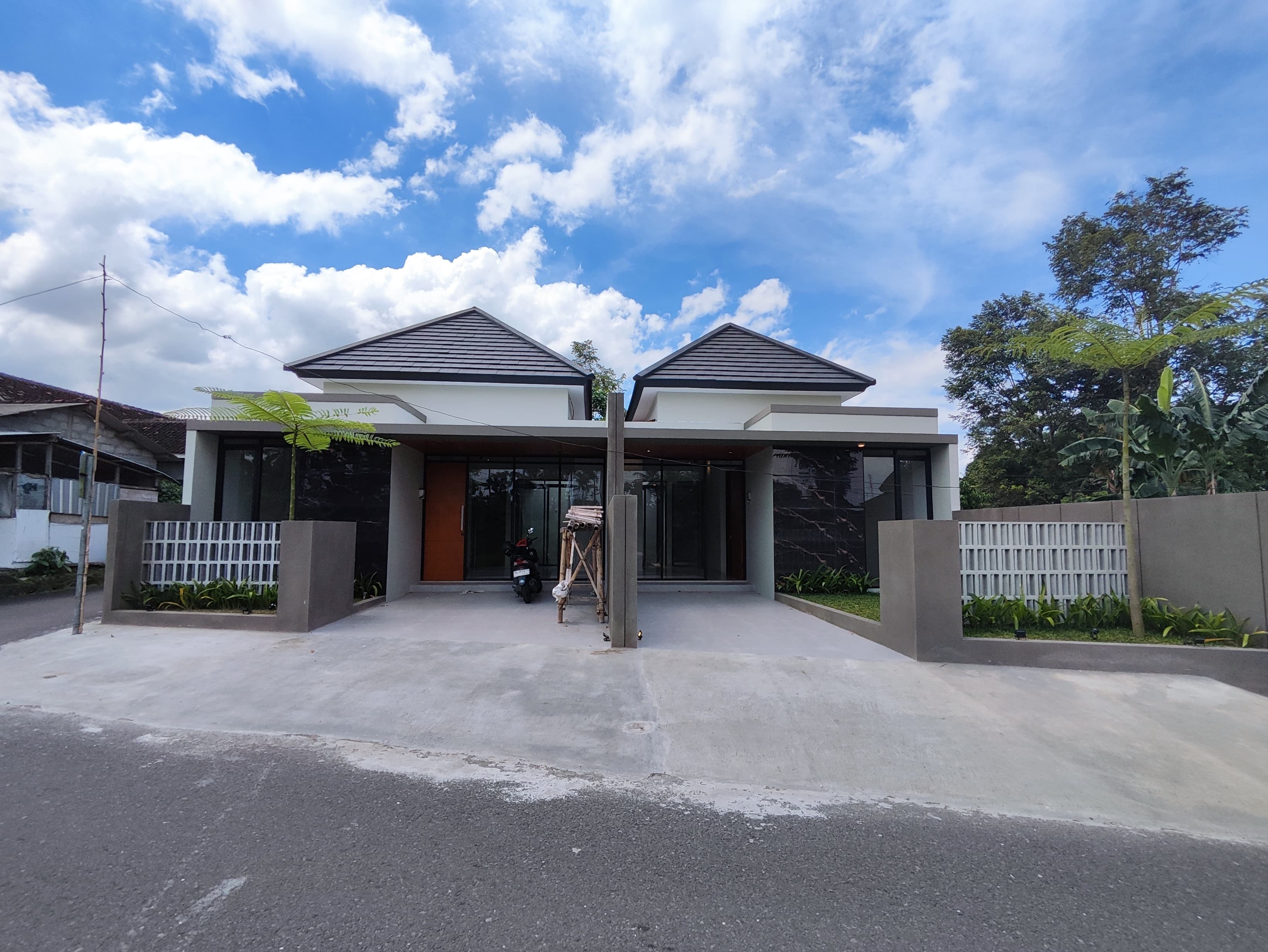 DIJUAL RUMAH MODERN DI JOGJA CUMA 700 JUTAAN