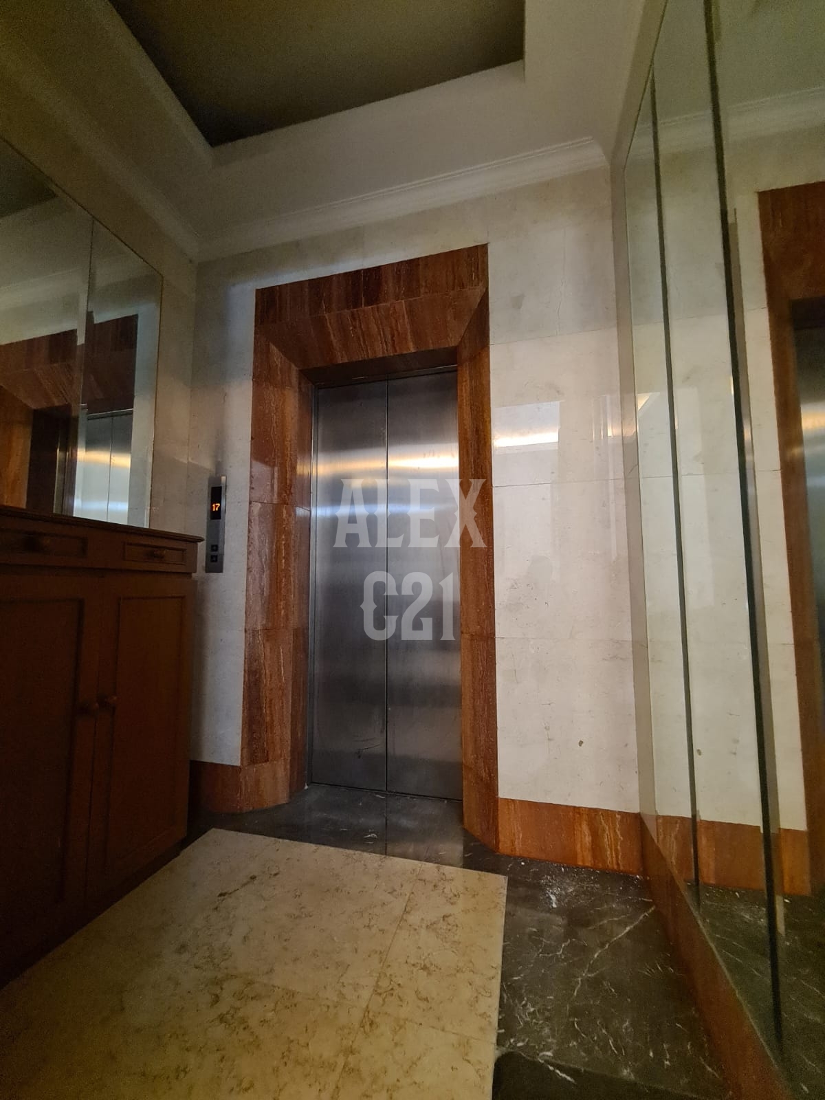 Dijual dan sewa Apartemen Belagio Mansion private lift, Jakarta