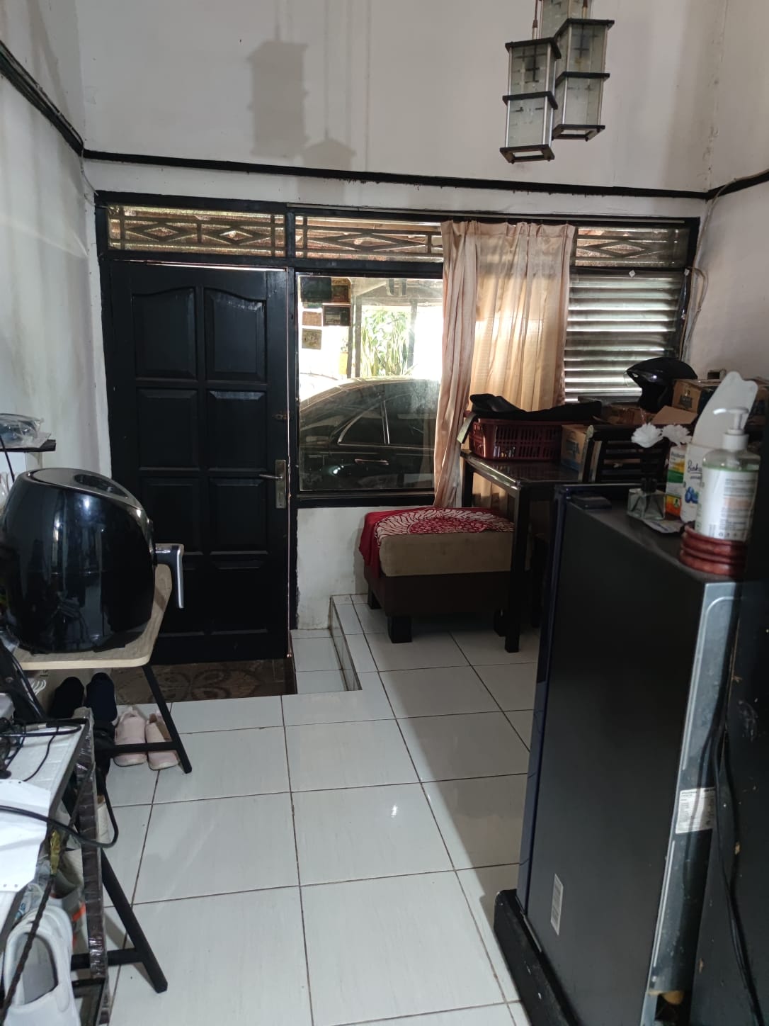 Dijual rumah siap huni di area Sentiong-Percetakan Negara