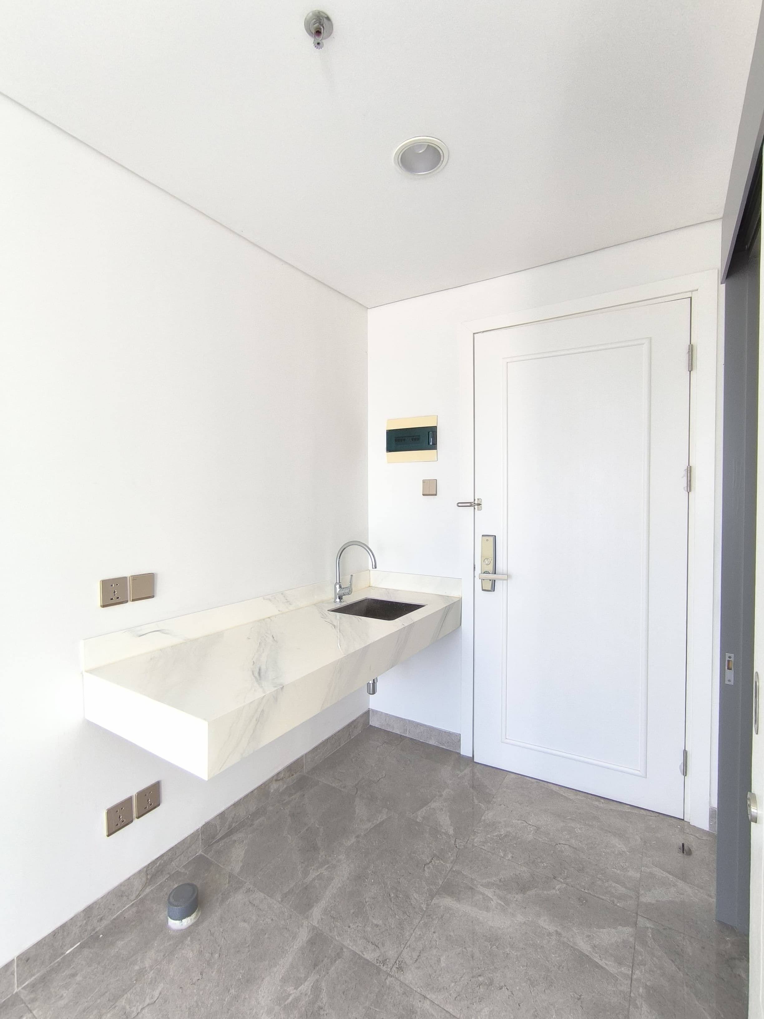 Sewa cepat Apartemen 88 AVENUE Lantai 22 Surabaya