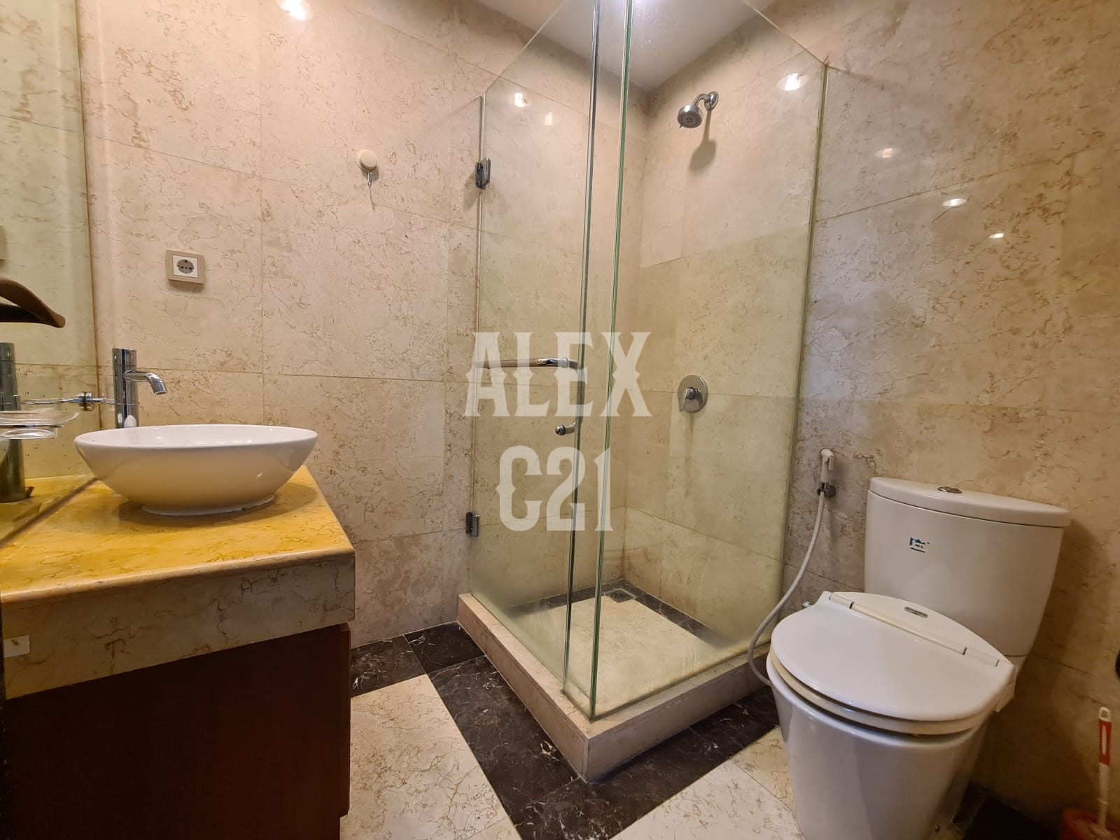 Disewa Apartemen Belagio Mansion private lift, Jakarta Selatan