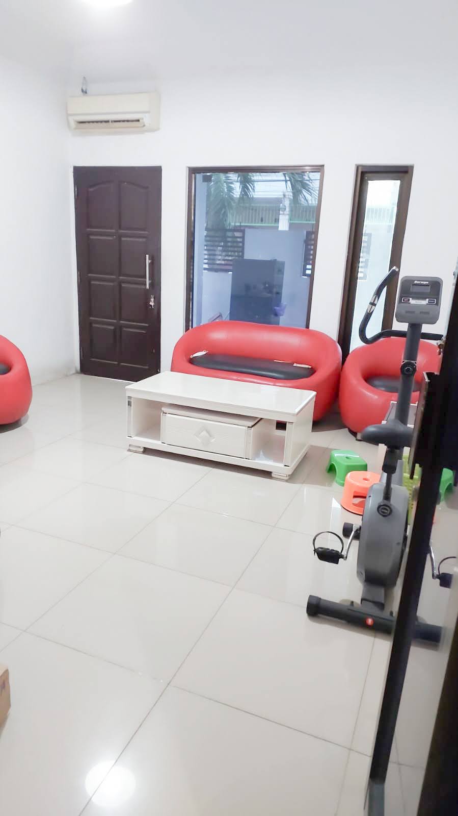 Rumah NGAGEL MADYA V Surabaya