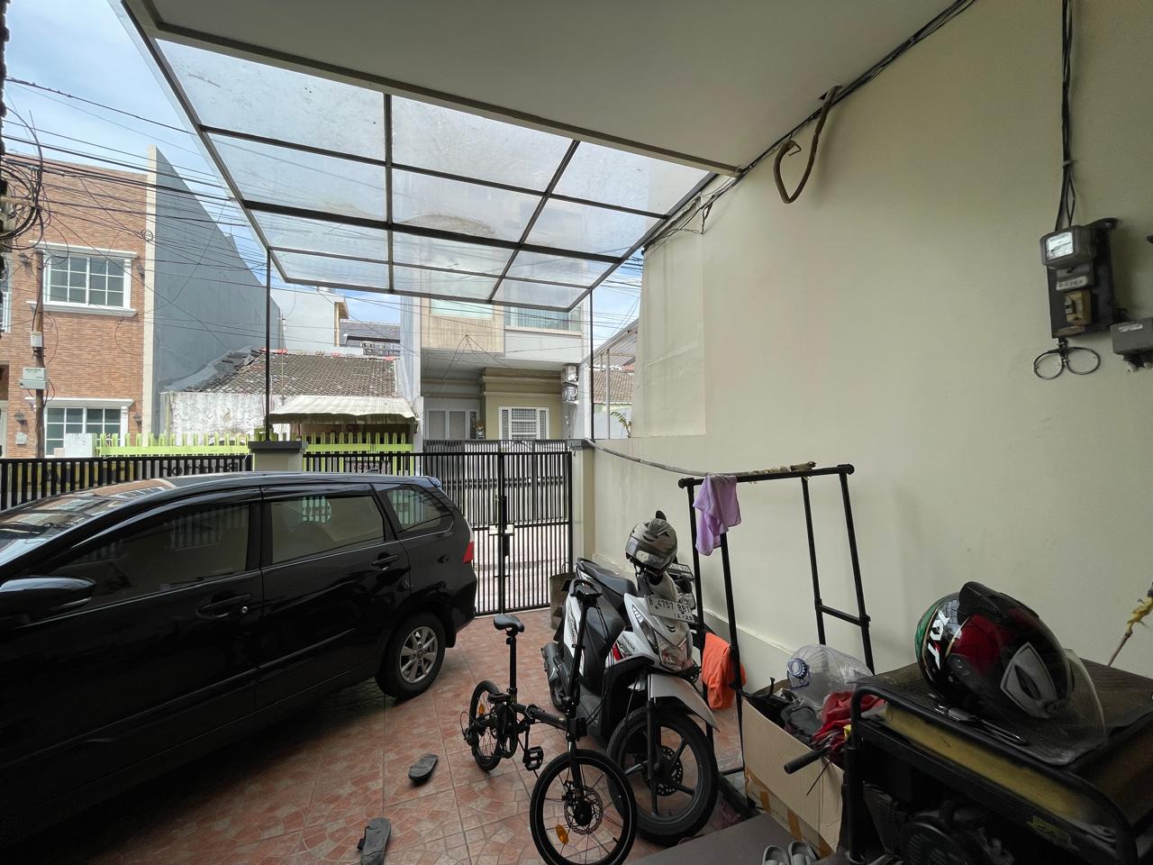 Dijual rumah di Taman ratu, Duri Kepa, Kebon Jeruk Jakarta Barat